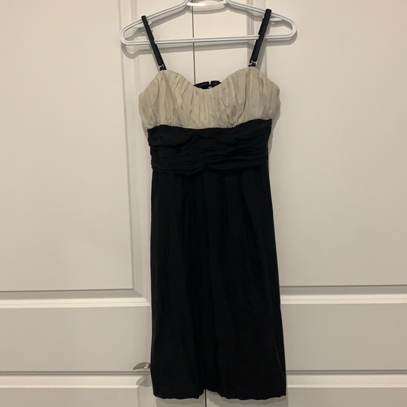 Guess by Marciano Dresses & Skirts - *3 items for $21* Guess by Marciano dress